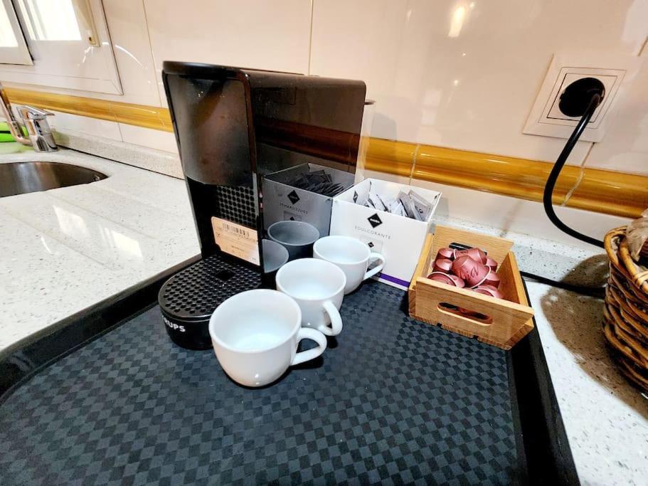Makao Apartamento La Macarena เซบีญา ภายนอก รูปภาพ